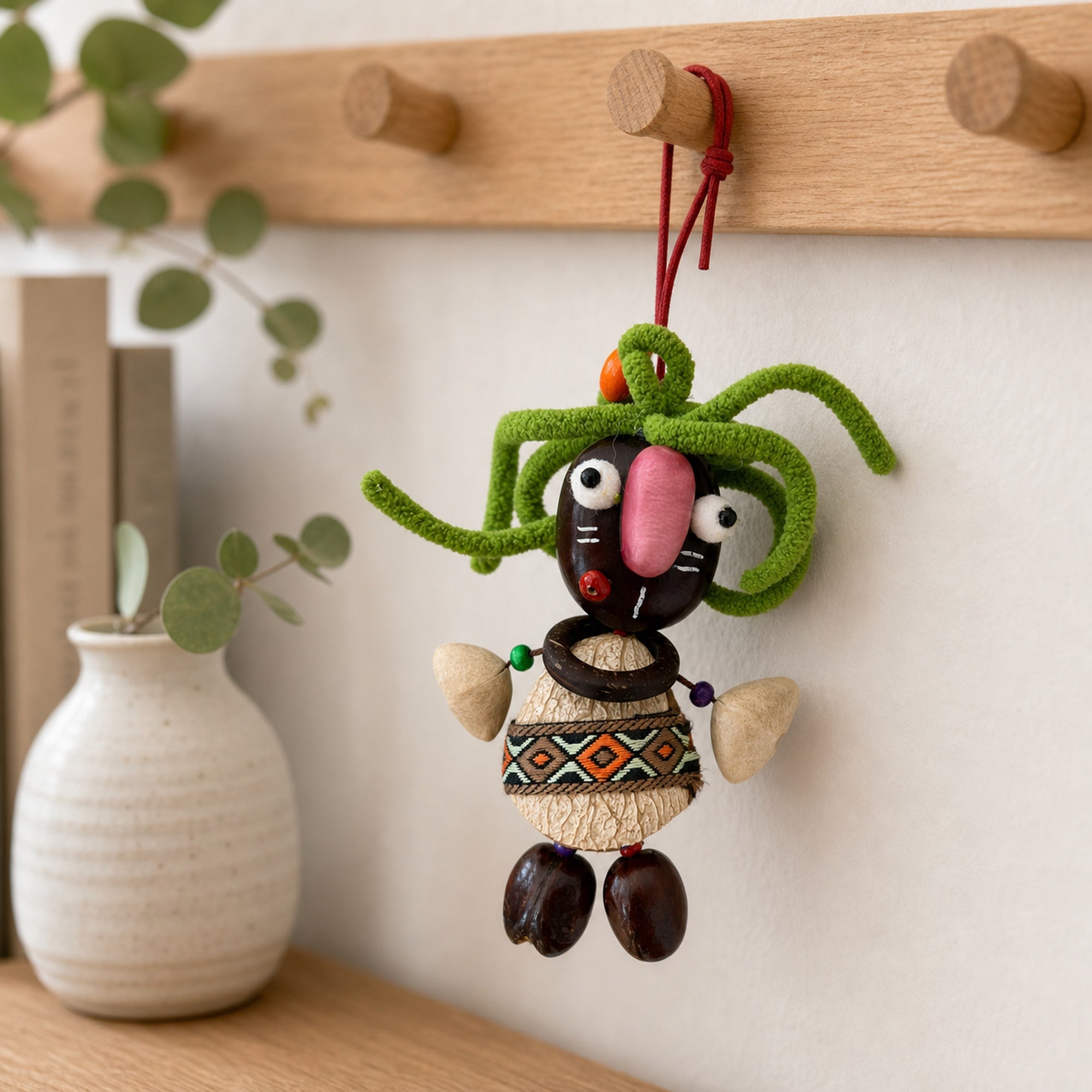 YUNOVA Dark Pod Doll handmade natural ornament used as home shelf decor